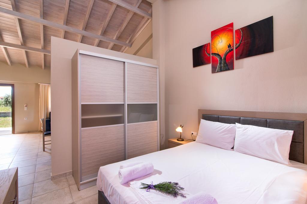 Olive Land Villas Limenaria  Phòng bức ảnh
